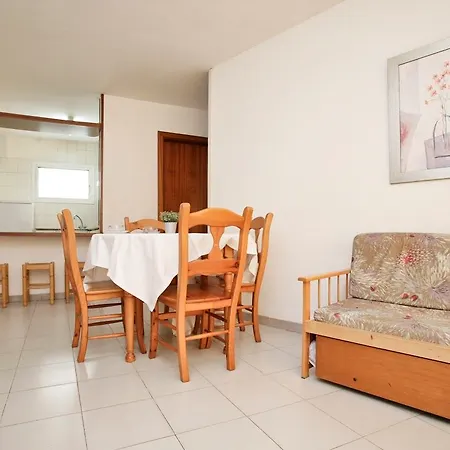 Sol Daurat Apartment Villafortuny